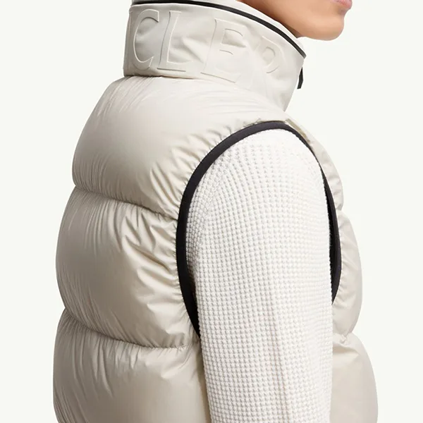 【モンクレール★25SS】GUERSAC◆ダウンジレ K20911A00042597YD