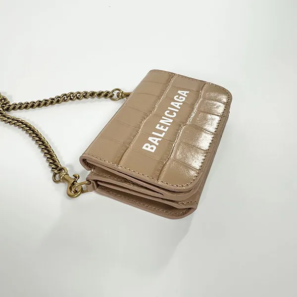 最安値挑戦【国内即発】バレンシアガ コピー/CASH クロコ チェーン付き三つ折り財布 6181451LRRM4623