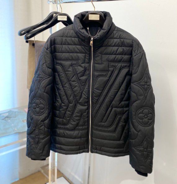 L V ダウン 2025新作 画像集 メンズ 25111203