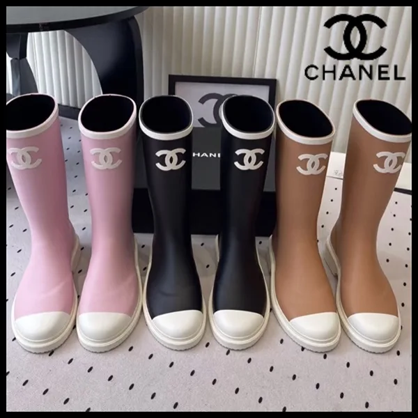 【雨の日もお洒落に♪】シャネル レインラバーブーツ 偽物 cc2511112