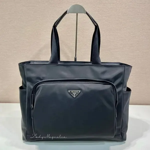プラダ サフィアーノレザー リナイロン トートバッグ 2VG097