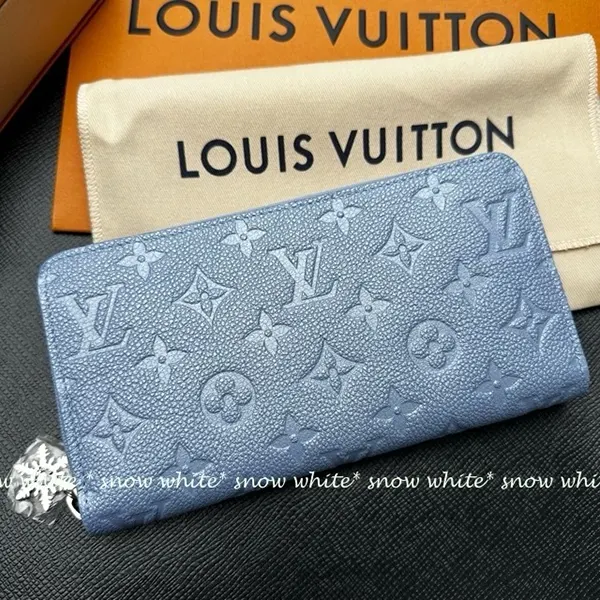 ルイヴィトン 長財布 ジッピー ブルーフロスト ロゴ M27122