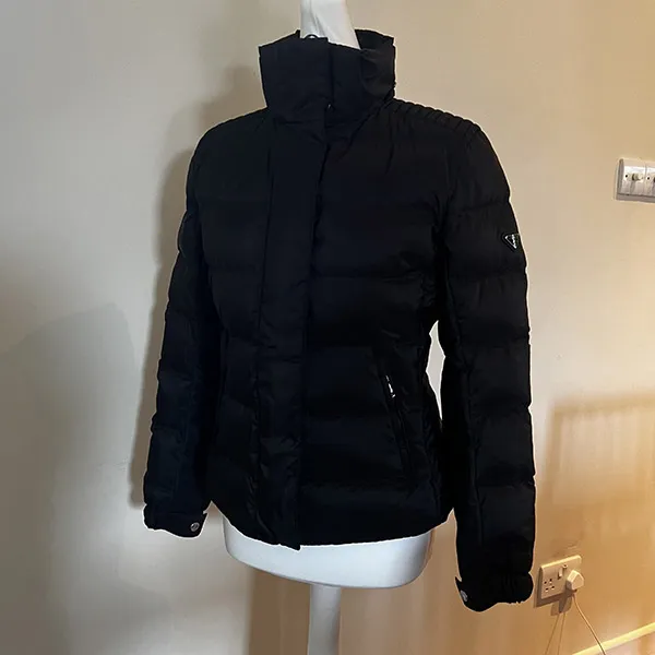 プラダ 大人気モデル 29X544 ダウンジャケット スーパーコピー c25103113