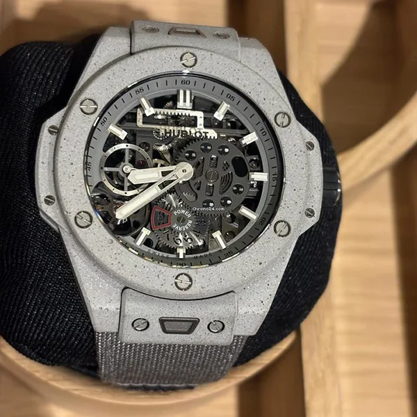 ウブロ ビッグ・バン メカ-10  スーパーコピー 424.XC.5510.NR.NYC25