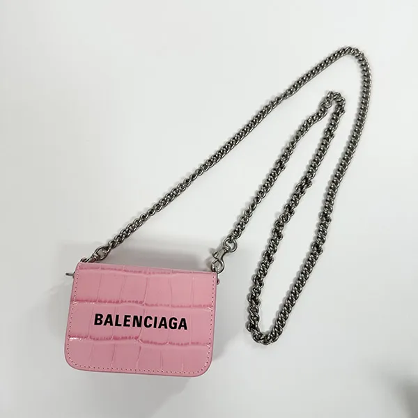 最安値挑戦【国内即発】バレンシアガ コピー/CASH クロコ チェーン付き三つ折り財布 6181451LRRM4623