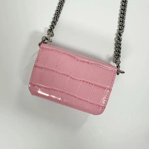 最安値挑戦【国内即発】バレンシアガ コピー/CASH クロコ チェーン付き三つ折り財布 6181451LRRM4623