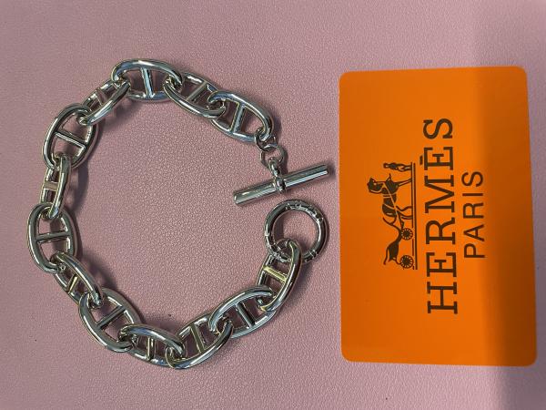 約2wで届きました。商品自体はキレイでよく出来ていると思います。